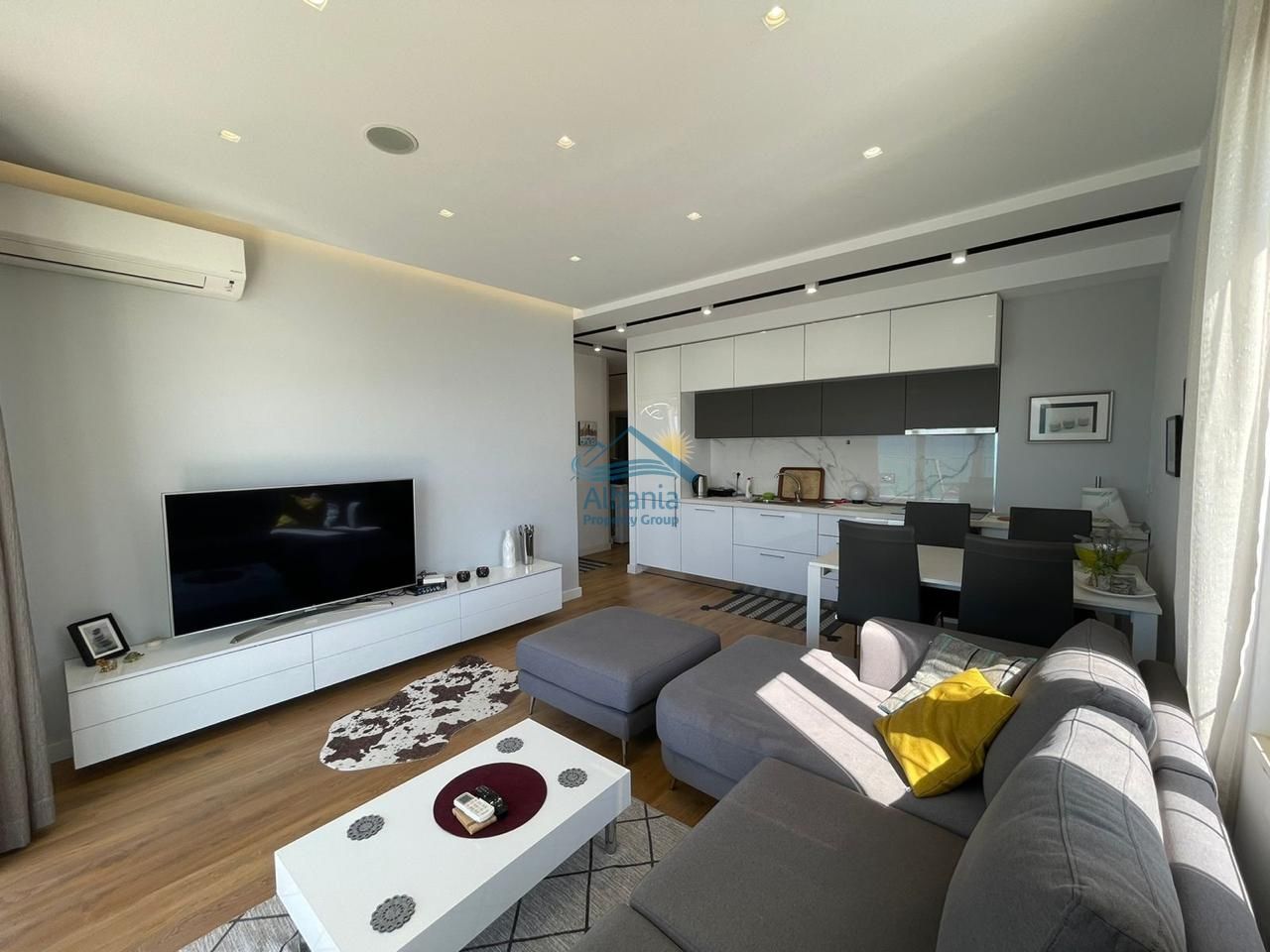 5 Vlora Real Estate For Sale, Street Aleksander Moisiu